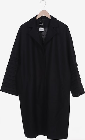 Annette Görtz Jacket & Coat in XL in Black: front