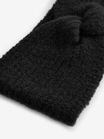 Bonnet Next en noir