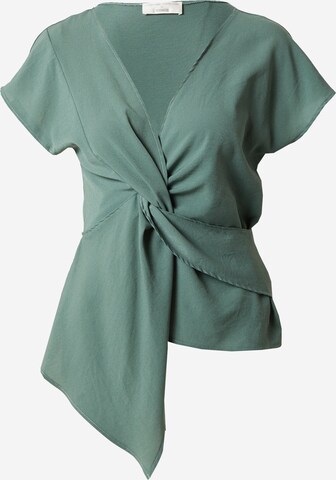 Guido Maria Kretschmer Women Blouse 'Felicia' in Green: front