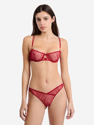 String di ETAM in rosso