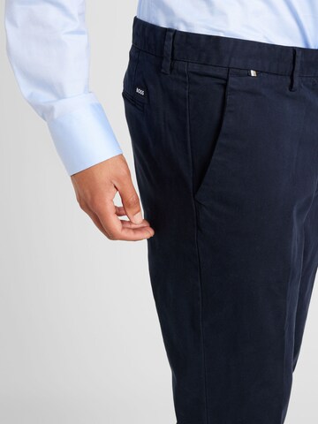 BOSS - Slimfit Pantalón 'Kaito1' en azul