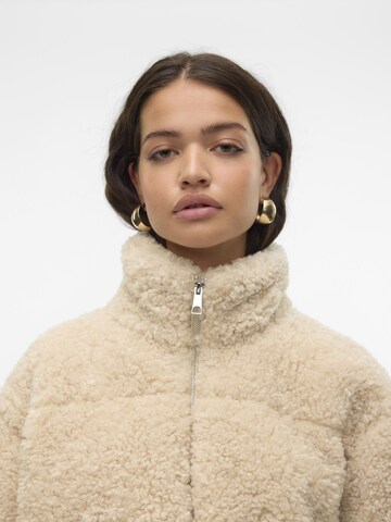 VERO MODA Vinterjakke 'LOUISA' i beige
