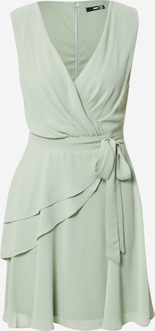 TFNC - Vestido 'Rhea' em verde: frente