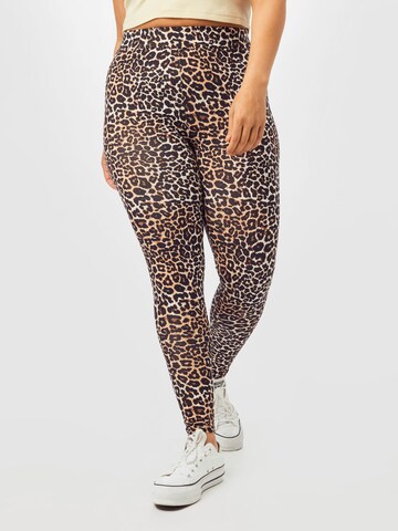 ONLY Carmakoma Skinny Leggings i brun: forside