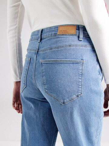 VERO MODA Wide leg Jeans 'VMELLY' i blå