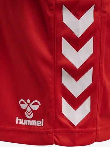 Hummel Regular Sportshorts in Rot