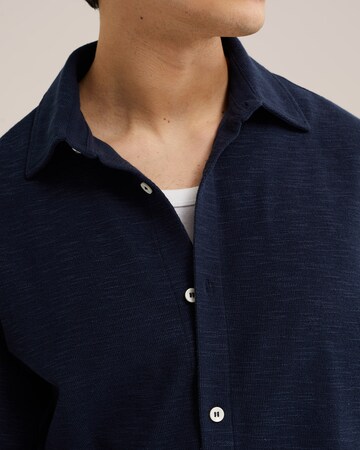 WE Fashion Comfort Fit Риза в синьо