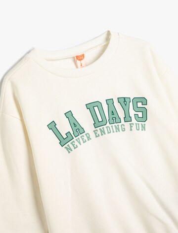 Koton Sweatshirt in White