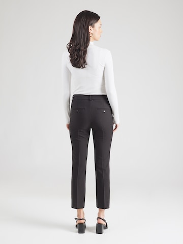 Coupe slim Pantalon à plis 'RANA' Weekend Max Mara en noir