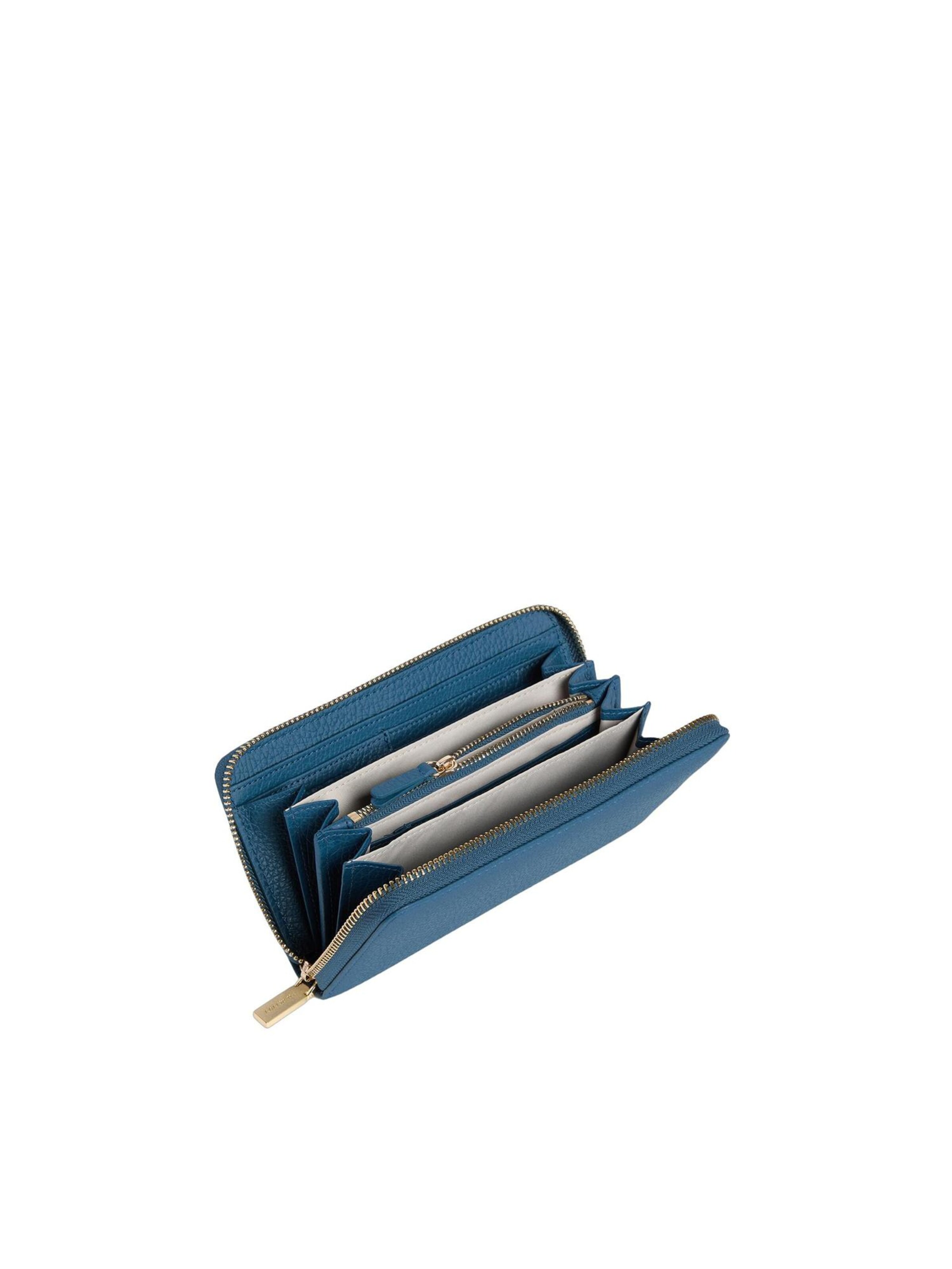 Portamonete 'COCCINELLE METALLIC 26 135' di Coccinelle in blu