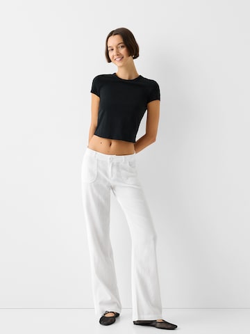 Loosefit Pantalon Bershka en blanc