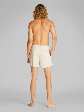 Calvin Klein Swimwear Badeshorts in Weiß
