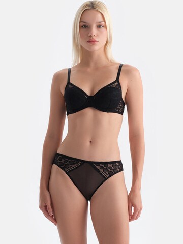 Dagi Zmanjševalci Nedrček | črna barva