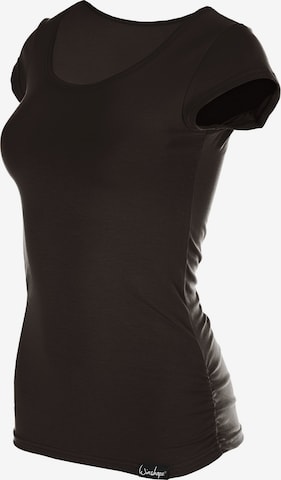Winshape Funkcionalna majica 'WTR4' | črna barva