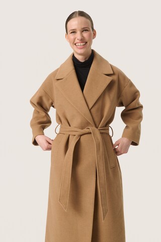 Cappotto di mezza stagione 'Rubie' di SOAKED IN LUXURY in beige