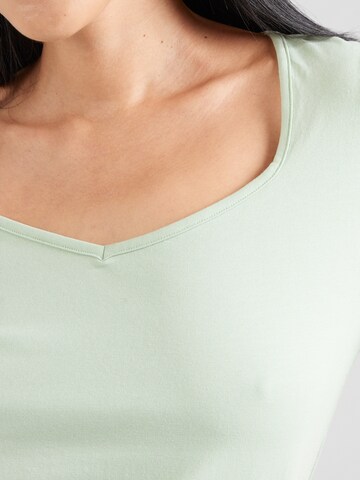UNITED COLORS OF BENETTON - Camiseta en verde
