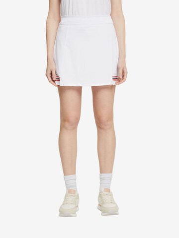 ESPRIT Athletic Skorts in White: front