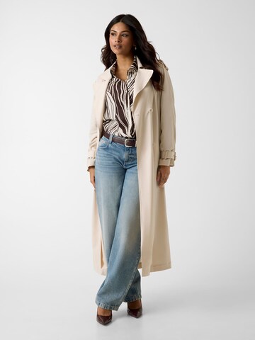GUESS Between-Seasons Coat 'Melania' in Beige