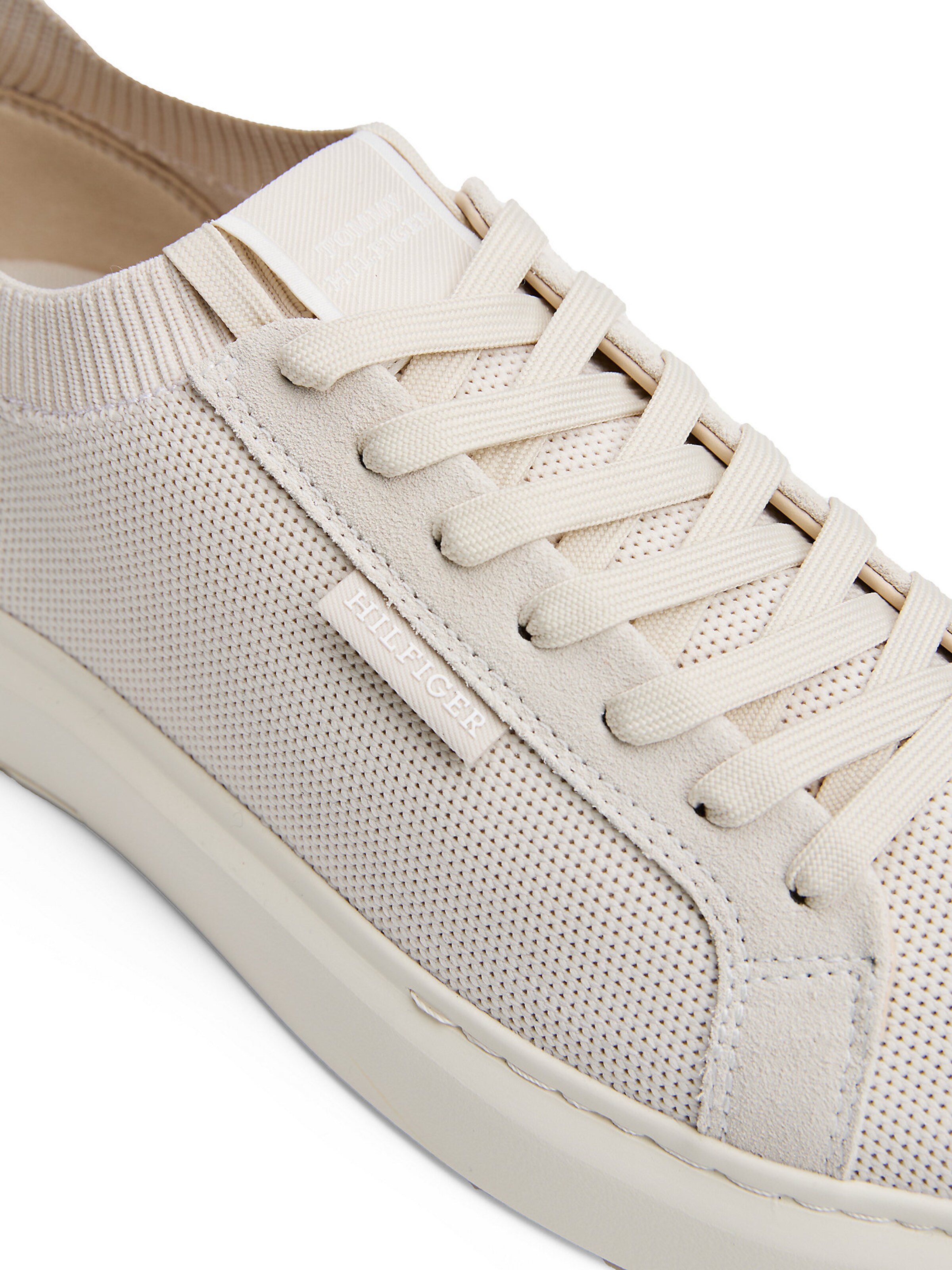 TOMMY HILFIGER Sneaker in Beige