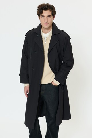 Matinique Overgangsfrakke 'MAProist 73' i sort: forside