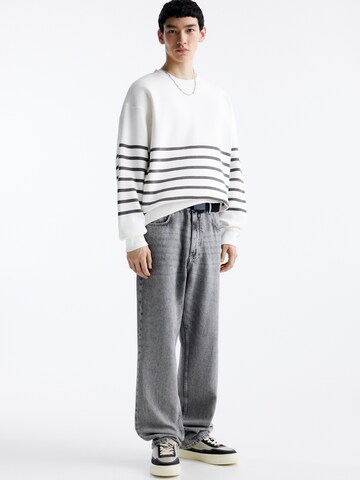 Pull&Bear Sweatshirt i vit