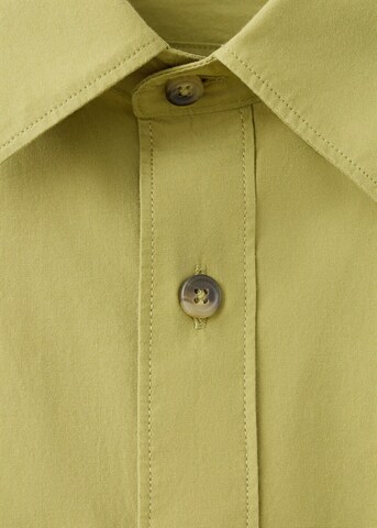 MANGO MAN Regular fit Button Up Shirt 'Marga' in Green