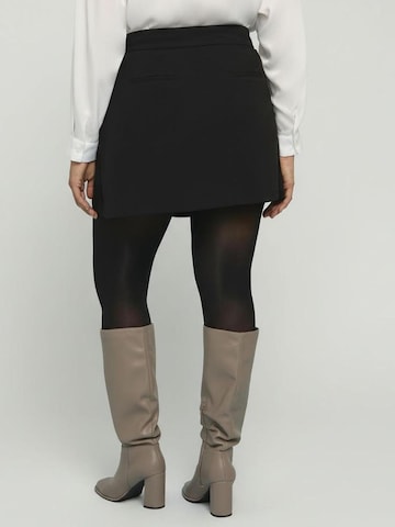 Fiorella Rubino Rok in Zwart