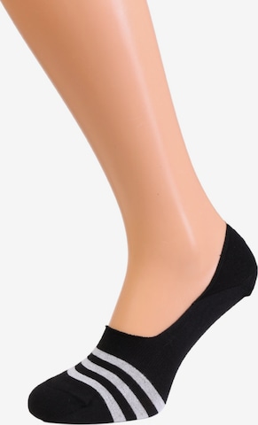Sokisahtel - Calcetines 'CARLOS striped footies for men' en negro: frente