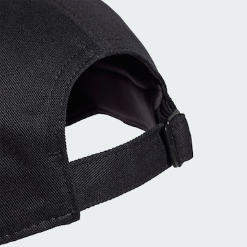 ADIDAS SPORTSWEAR Sportshætte i sort