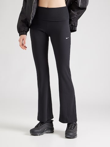 Nike Sportswear Flared Leggings in Zwart: voorkant