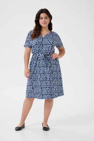 Robe 'Mella' KAFFE CURVE en bleu