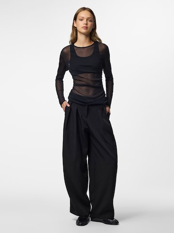 PIECES - Camiseta 'PCBOBO' en negro