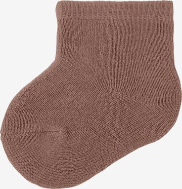 Chaussettes 'Waksi' NAME IT en marron : devant