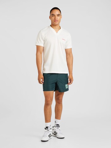 ADIDAS ORIGINALS - Camiseta en blanco