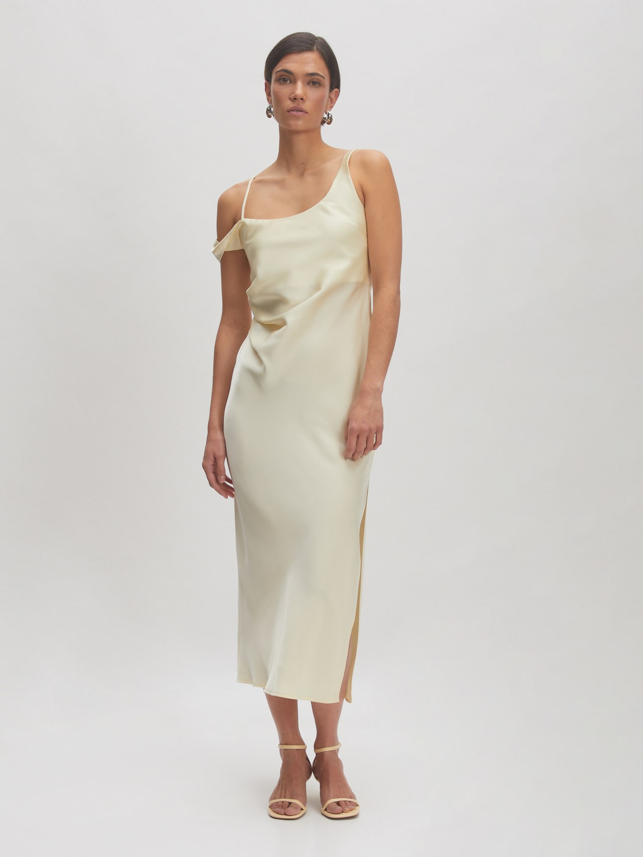 EDITED Produits Robe 'Valeska' crème