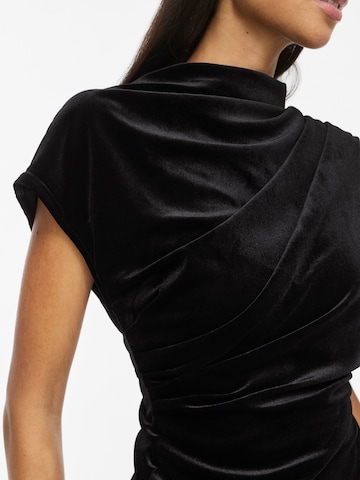 VILA Top in Black