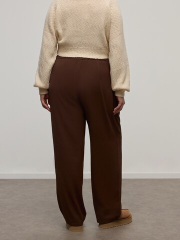CITA MAASS - regular Pantalón en marrón