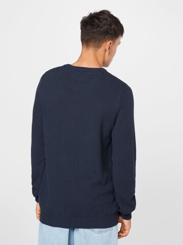 By Garment Makers Pullover in Blau