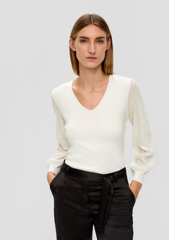 s.Oliver BLACK LABEL Pullover in Beige: Vorderseite