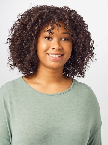 ONLY Carmakoma - Camisa 'LAMOUR' em verde