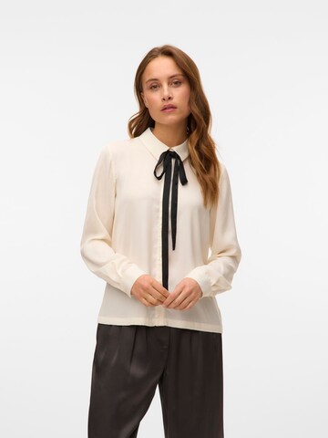 VERO MODA Bluse 'Gretchen' in Weiß: Vorderseite