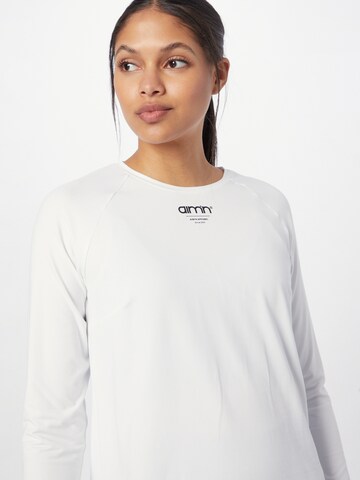 T-shirt fonctionnel aim'n en blanc