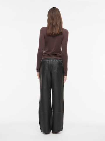 ROUGE EDIT Wide leg Broek in Zwart