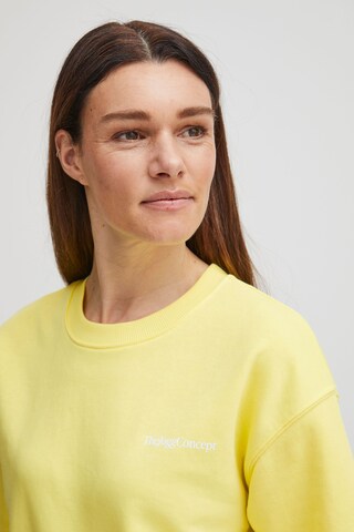 The Jogg Concept T-Shirt Jcsafine S Sweatshirt in Gelb