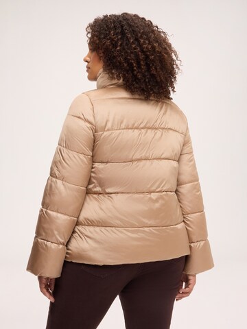 Fiorella Rubino Winterjas in Beige