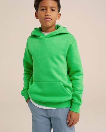 WE Fashion Sweatshirt in Green: front