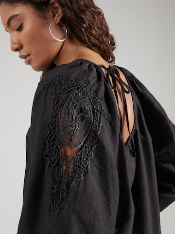 VILA ROUGE Блуза 'BRINNE' в черно