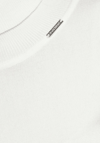 BRUNO BANANI Sweater in White