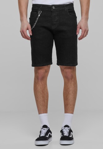 2Y Premium Regular Shorts in Schwarz: Vorderseite