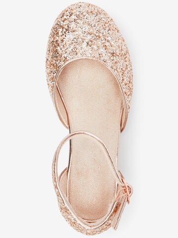 Next - Sandalias en rosa